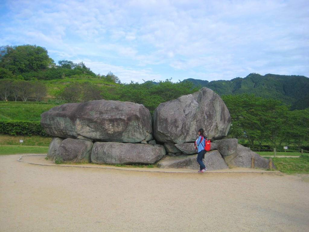 石舞台古墳の本来の姿とは? 日本歴史旅行協会